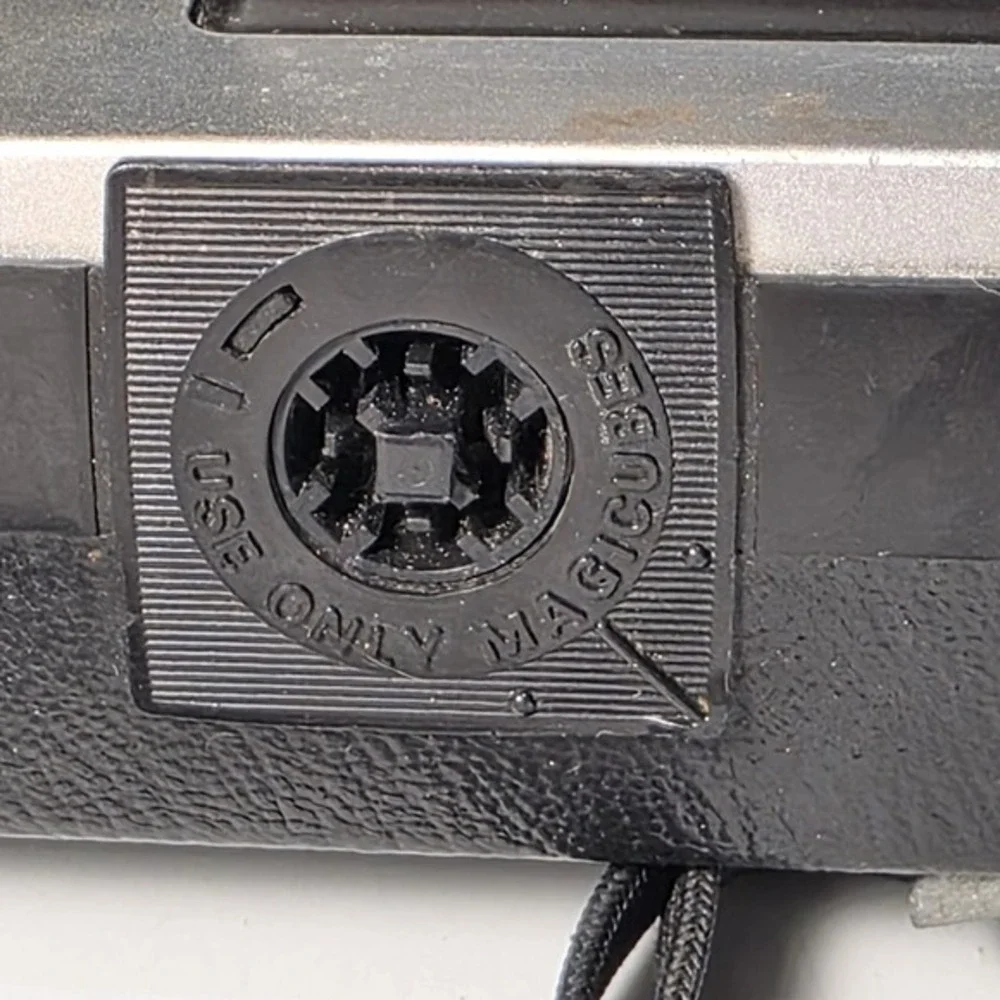 Vintage Kodak Instamatic X-15 Film Camera Black &‎ Silver 1970's Movie Prop USA
